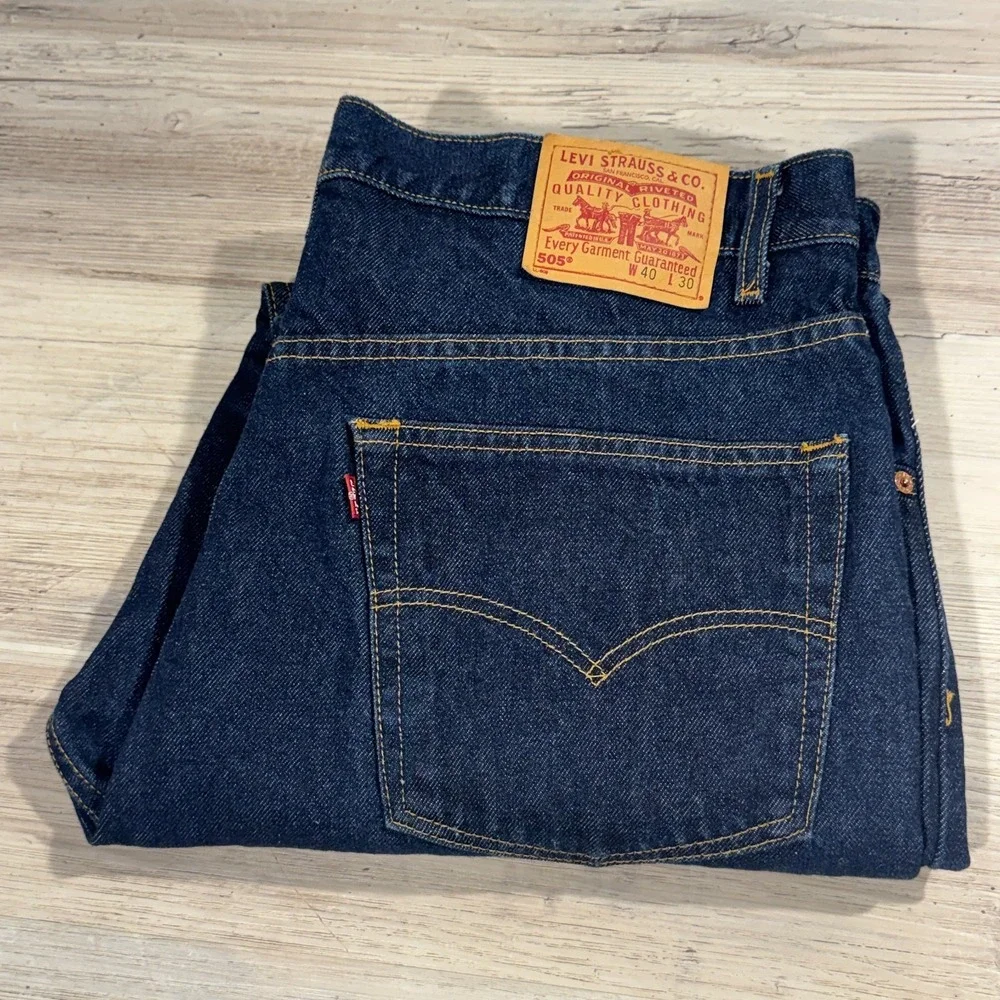 Levis no rips